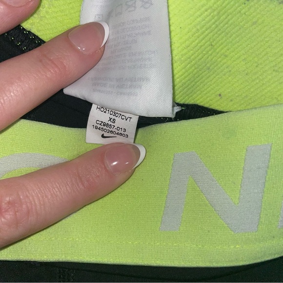 NIKE Pro Spandex Shorts XS - Picture 7 of 8